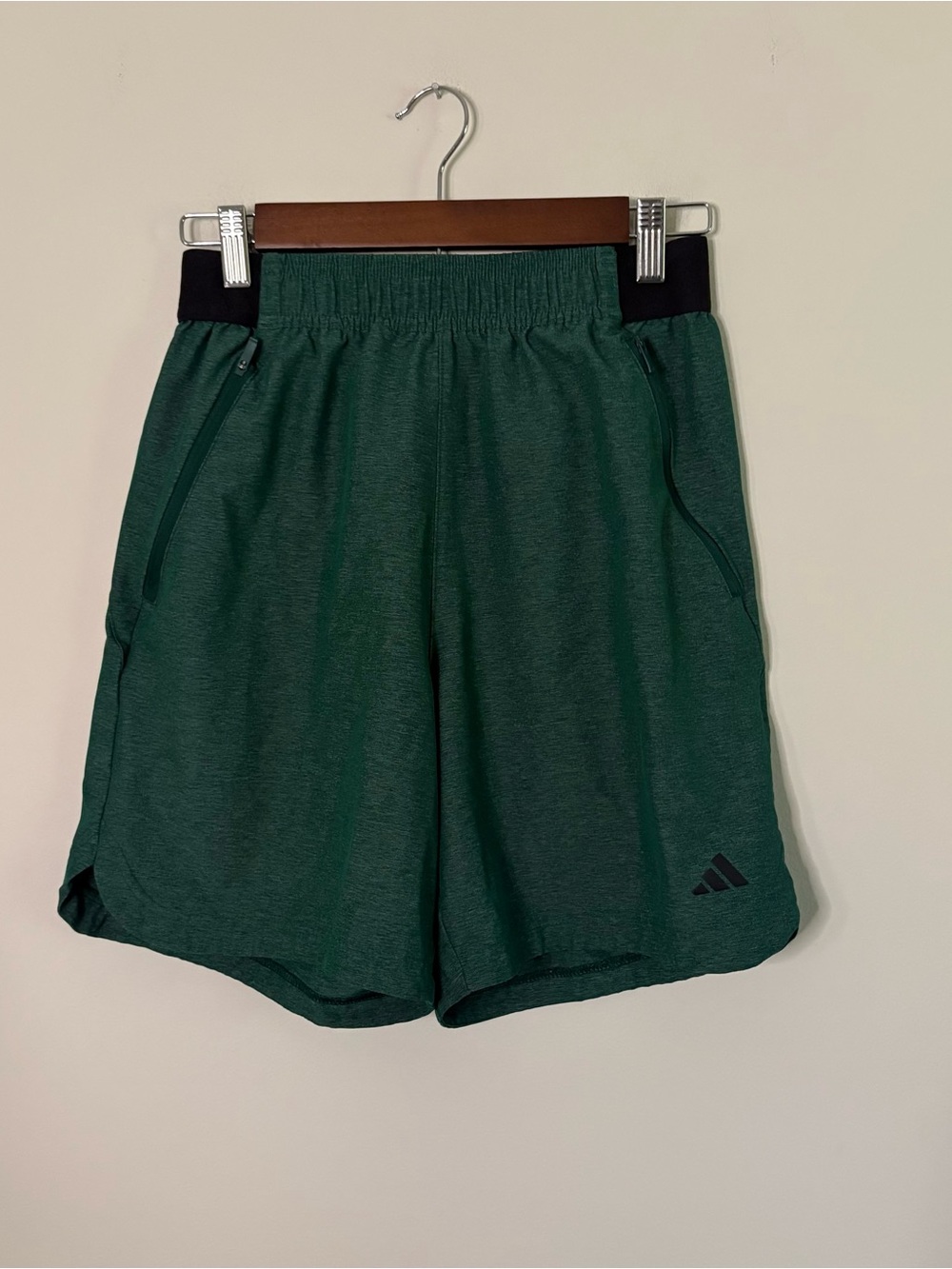Adidas Men’s Small Green Gym Shorts Athletic 7” Pockets Lightweight W7
